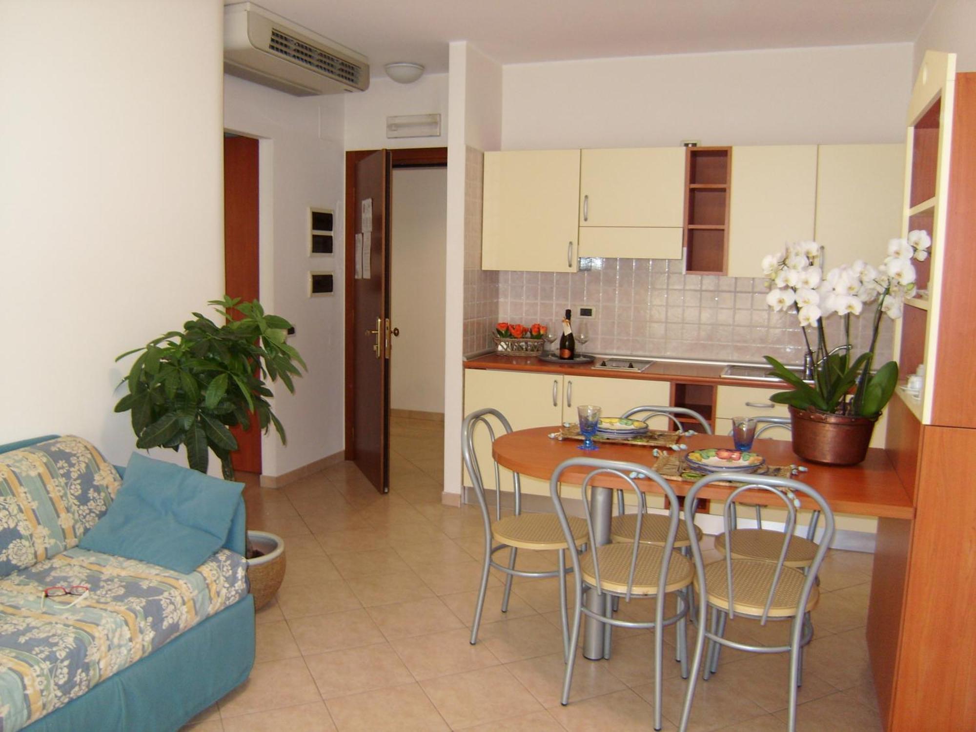 Residence Torre Del Mar Alba Adriatica Pokój zdjęcie